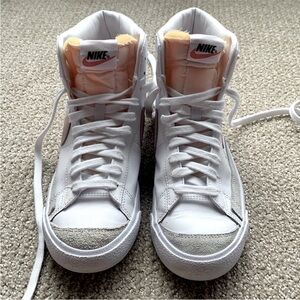 Nike Blazer Mid ‘77 Vintage Sneakers